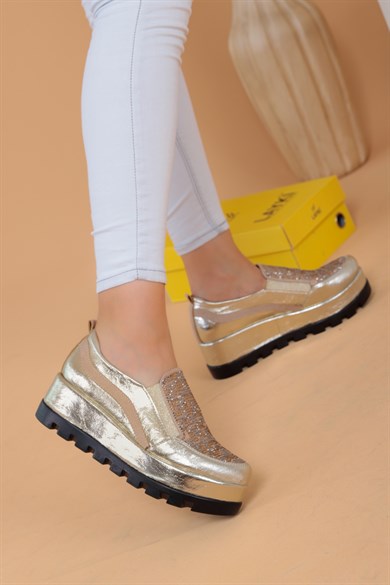 Mesa Altın Renk Taşlı Kadın Ayakkabı