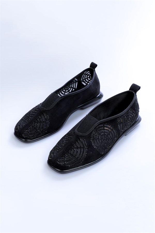 Martius Siyah Renkli Parlak Desenli Kadın Babet Ayakkabı 