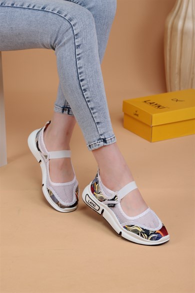 Evra Beyaz Renkli Önü&Arkası Desenli Lux Kadın Sandalet