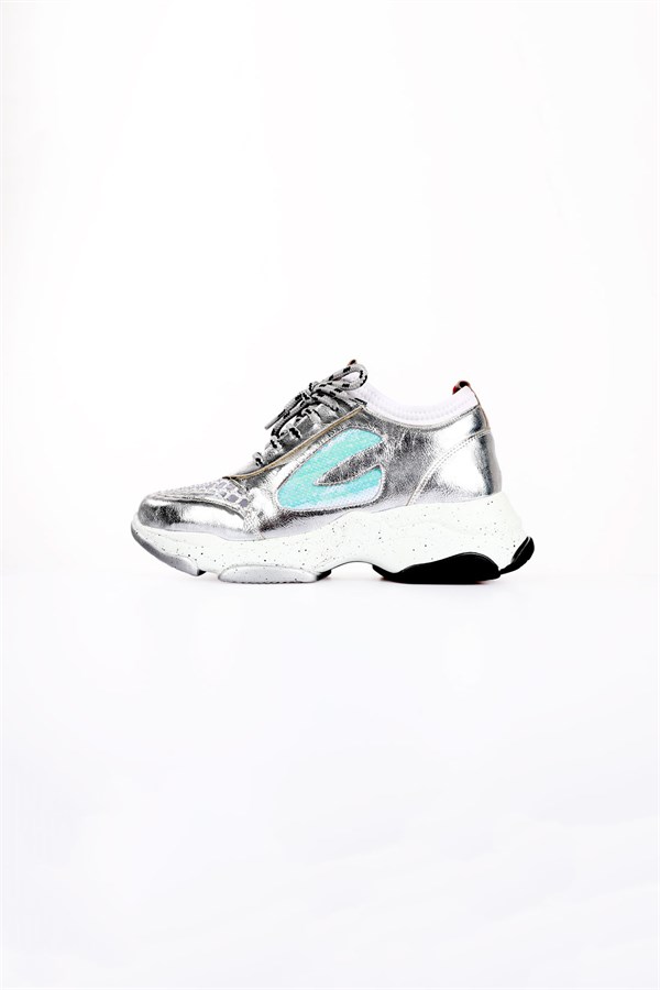 Ursa Gümüş Renkli Kadın Spor Ayakkabı 